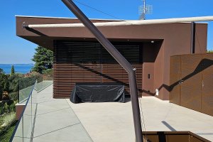 Rollsegel mit gebogener Säule, Privat, Cavaion Gardasee, 2024