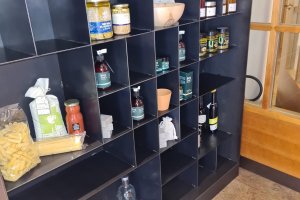 Regal aus Stahl, Oberbozen, 2022