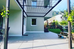 Pergola-Laube in Stahl mit Gitter, Bozen, 2023