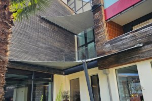 Ganzjahressegel mit wasserdichtem Wandanschluß, Hotel Pazneider Marling bei Meran, 2024