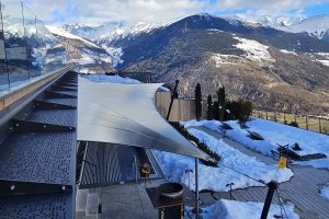 Jahressegel von oben, Farbe: schwarz, Hotel Das Gerstl, Mals Vinschgau, 2024