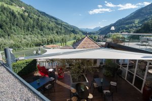 Rollsegel (offen) im Hotel Quellenhof, Passeiertal