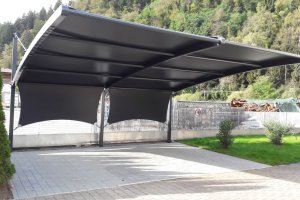 Freitragendes Carport Segel