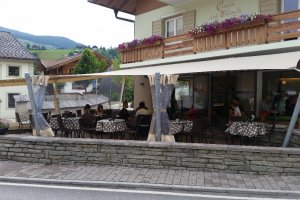 Gastrosegel inkl. Seitenwände, Bar Mio, St.Vigil Enneberg, Südtirol, 2015