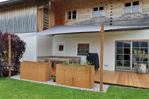 Säule und Hochbeet aus Cortenstahl, Hausham, Bayern, 2019