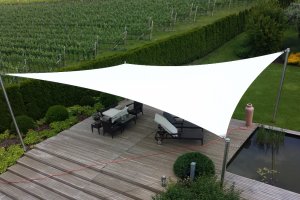 Segel über Poolbereich, Girlan, Südtirol, 2014