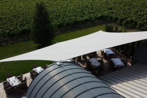 Segel für Gastronomie (Ansicht von oben) Größe ca. 150m², Osthofen, Rheinland-Pfalz, 2013