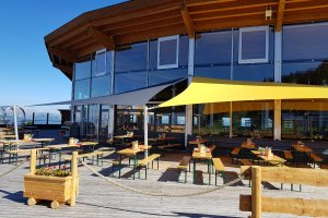 Segel für Gastronomiebereich, Skiregion Hochötz, Österreich 2017