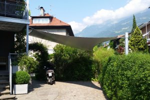 Carport an Haus, 2015