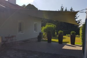 Ganzjahressegel im Eingangsbereich, privat, 2018