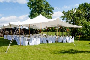 Segel zum Verleih für Hochzeiten Feiern im Freien
von 30m² bis 300m²