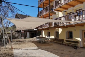 Rollsegel Arte Altersheim, Villnöss, 2019