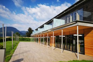 Rollsegel geschlossen, Premierenhaus, Erl, 2020