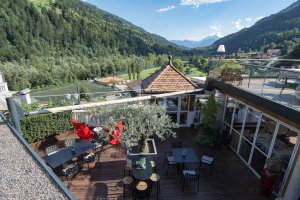 Rollsegel (geschlossen) im Hotel Quellenhof, Passeiertal