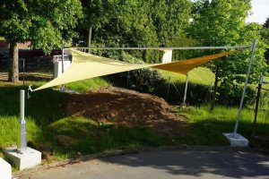 Rollsegel auf Betonfundamente, Südtirol; 2019